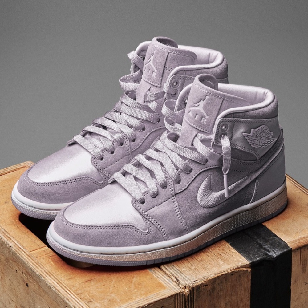 Jordan 1 Season Of Her